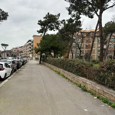 Locato Con Finalita Turistiche Apartamento *